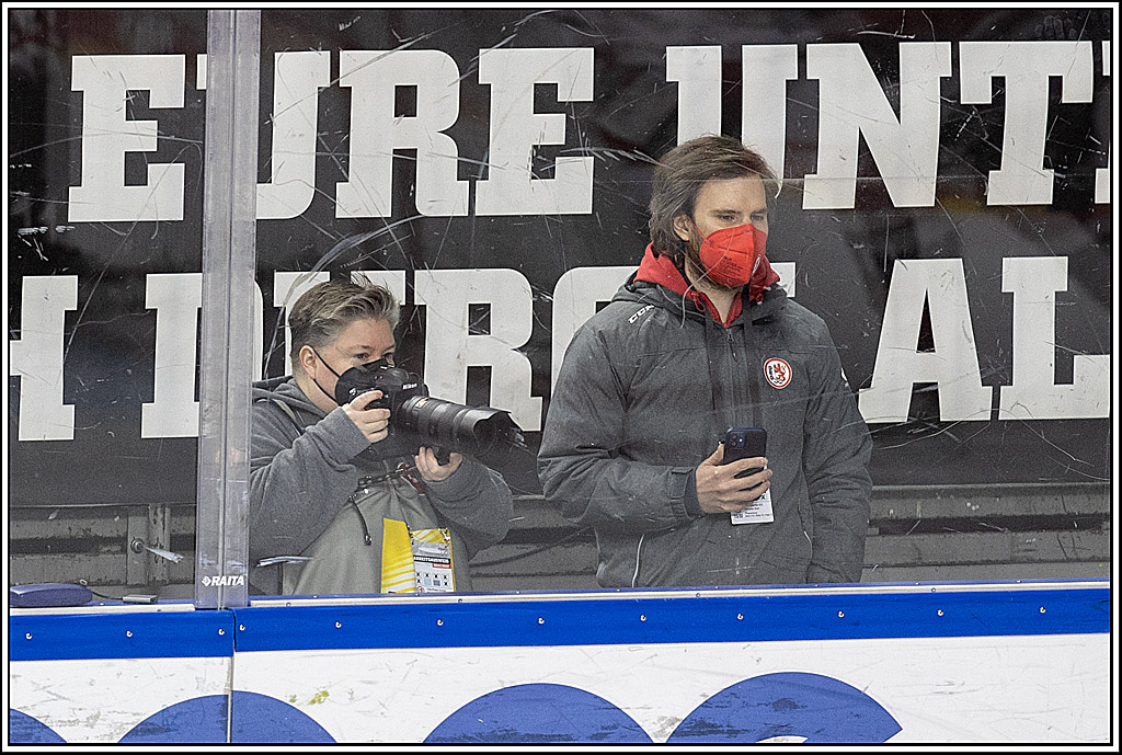 PENNY DEL;  Koelner Haie - Duesseldorfer EG ; Koeln, 16.01.2022